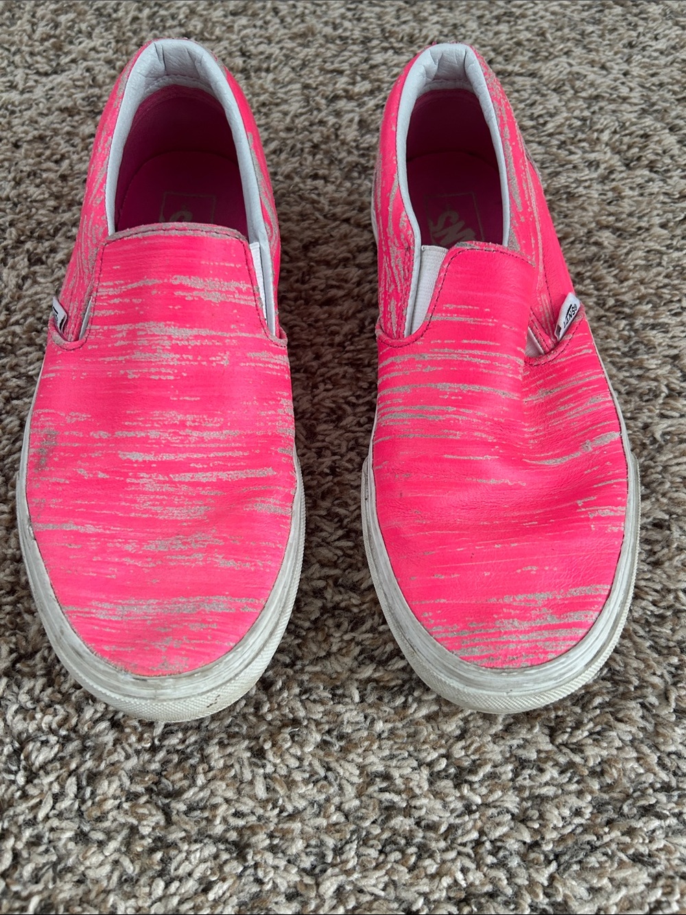Vans women’s size 9 Slip-On Sneakers in Bright Pink with Silver Accent
